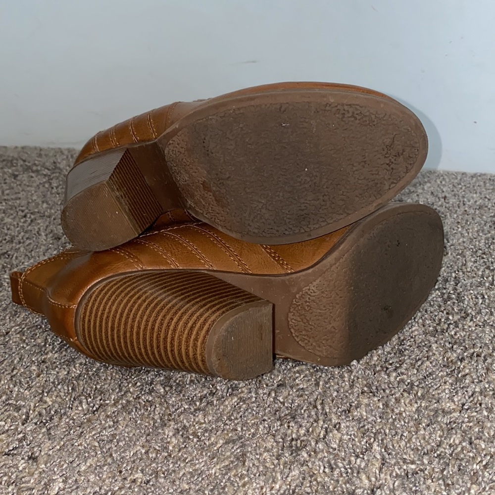 Francesca’s Booties - Picture 4 of 5